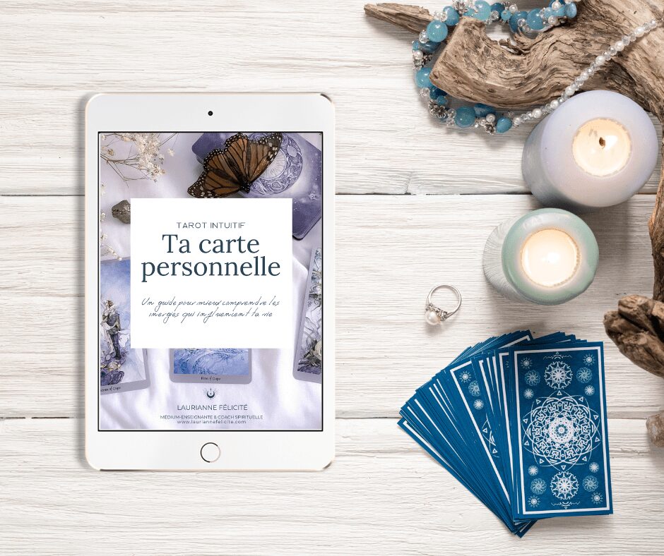 Reçois ton guide et découvre ta carte d'identité du tarot